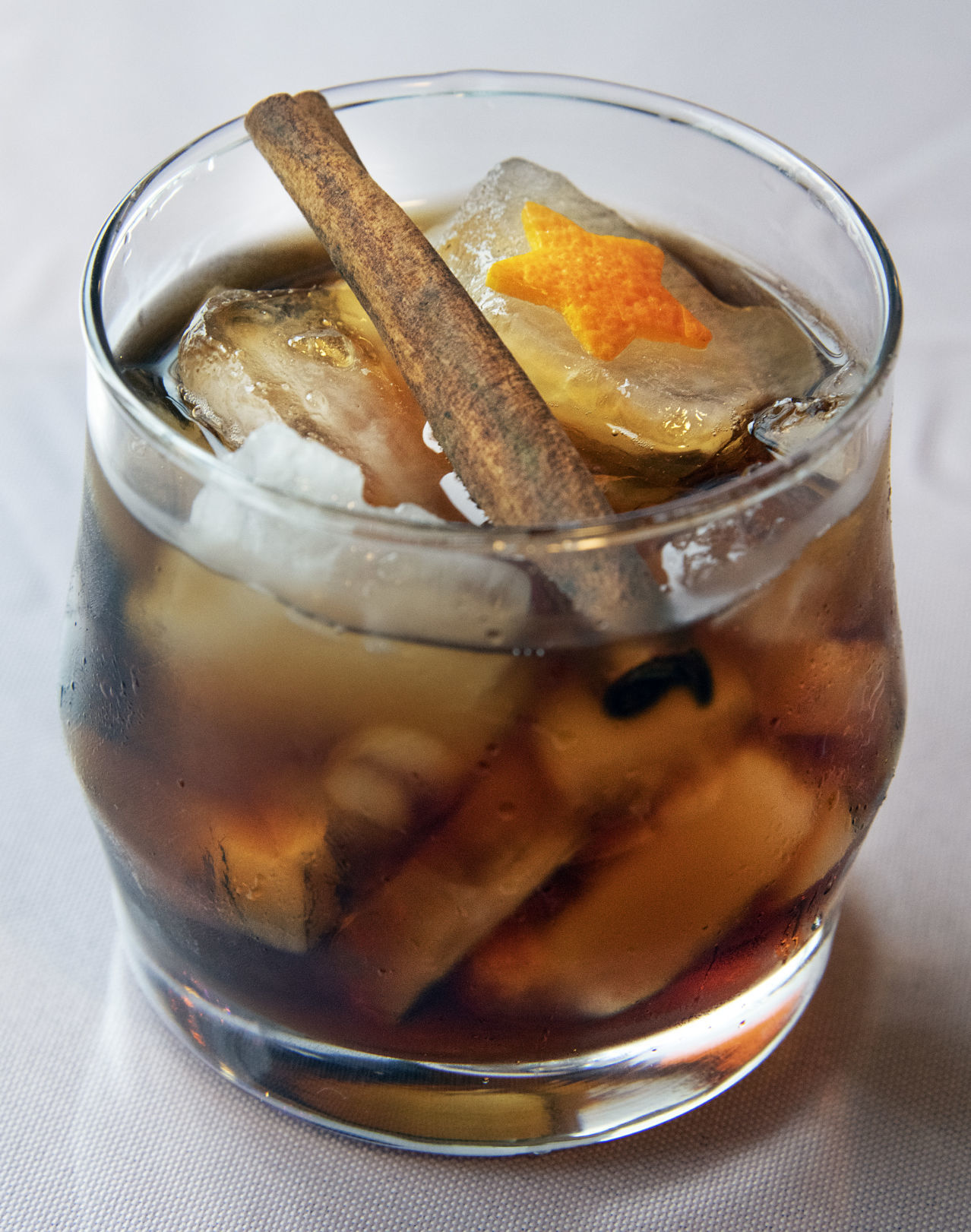 Tinsel - Manhattan Romance cocktail